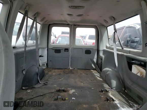2005 Ford Econoline Passenger XL with VIN 1FMRE11L75HA12481, listed as a Copart auction lot 50769075 with 260,238 mi miles and Salvage title. Bid and sale history available at DreamBid. Image 10.