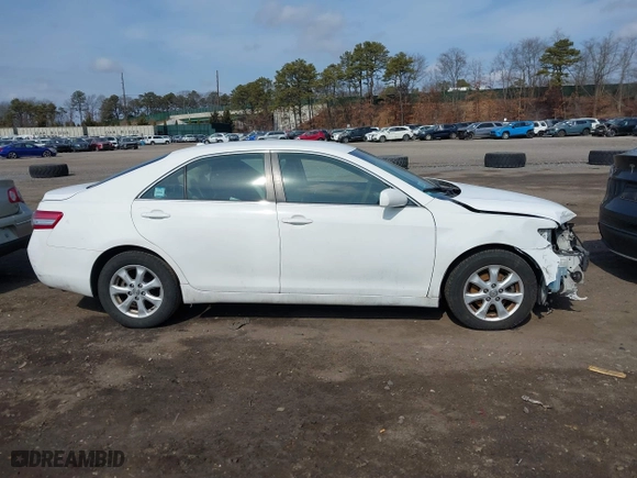 2011 Toyota Camry LE with VIN 4T1BK3EK0BU622135, listed as a IAAI auction lot 41726764 with 176,939 mi miles. Bid and sale history available at carsss.com. Image 14.