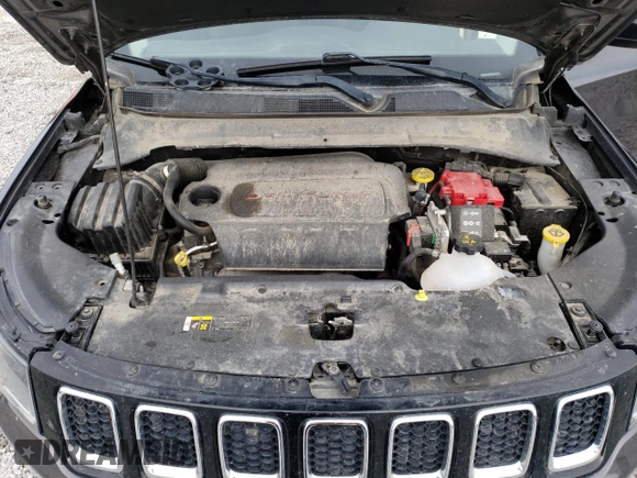 2021 Jeep Compass Sport with VIN 3C4NJDAB2MT516752, listed as a Copart auction lot 49708635 with 58,970 mi miles and Salvage Title. Bid and sale history available at DreamBid. Image 13.