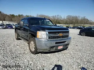 2014 Chevrolet Silverado 2500HD LT with VIN 1GC1KXCG4EF143070, listed as a Copart auction lot 46137485 with 218,910 mi miles and Salvage Title. Bid and sale history available at carsss.com. Image 13.