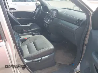 2006 Honda Odyssey Touring с VIN 5FNRL38856B082831, выставлен на аукционе IAAI как лот 42451976 с пробегом 340 990 миль миль и . История ставок и продаж доступна на DreamBid. Изображение 5.
