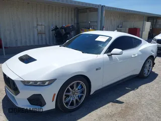 2024 Ford Mustang GT с VIN 1FA6P8CF1R5412664, выставлен на аукционе IAAI как лот 42293885 с пробегом 14 429 миль миль и . История ставок и продаж доступна на DreamBid. Изображение 18.