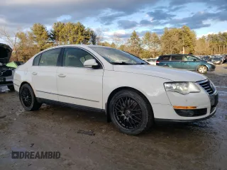 2008 Volkswagen Passat VR6 z VIN WVWDU73C18E042907, wystawiony jako Copart lot #88163055 z przebiegiem 166 202 mil mil oraz Tytuł czysty. Historia ofert i sprzedaży dostępna na DreamBid. Obrazek 4.