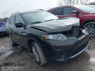2016 Nissan Rogue SV with VIN KNMAT2MV7GP638096, listed as a IAAI auction lot 41741596 with 109,451 mi miles. Bid and sale history available at carsss.com. Image 1.