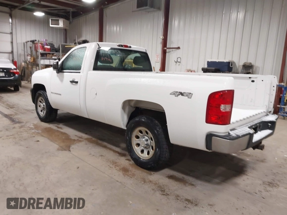 2008 Chevrolet Silverado 1500 Work Truck with VIN 1GCEK14C48Z215558, listed as a IAAI auction lot 41947700 with 147,591 mi miles. Bid and sale history available at carsss.com. Image 3.