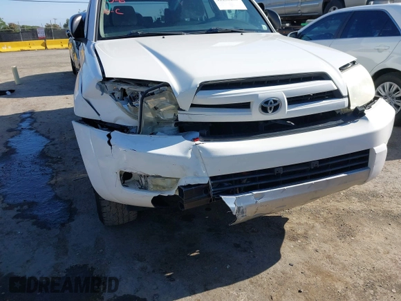 2004 Toyota 4Runner SR5 with VIN JTEBU14R340037122, listed as a IAAI auction lot 42206233 with 177,090 mi miles and . Bid and sale history available at DreamBid. Image 6.
