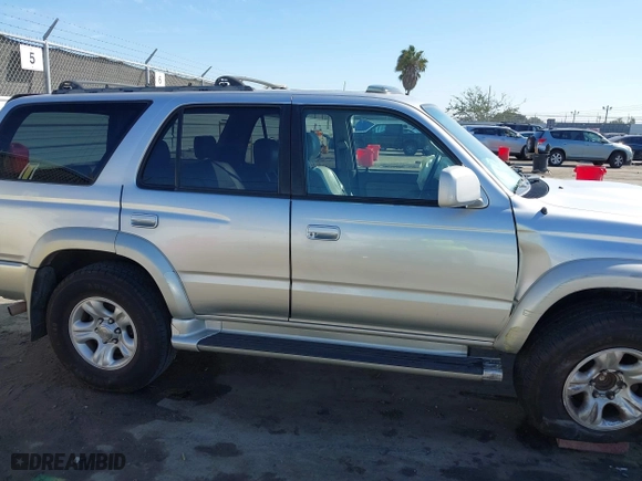2001 Toyota 4Runner SR5 with VIN JT3GN86R010180722, listed as a IAAI auction lot 41885090 with 194,270 mi miles. Bid and sale history available at carsss.com. Image 12.
