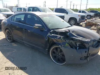 2012 Nissan Altima SR with VIN 1N4BL2AP6CC130218, listed as a IAAI auction lot 42226875 with 184,901 mi miles and . Bid and sale history available at DreamBid. Image 1.