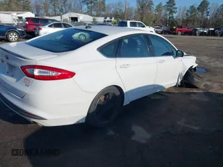 2016 Ford Fusion SE with VIN 3FA6P0H77GR351740, listed as a IAAI auction lot 41854516 with 177,574 mi miles and . Bid and sale history available at DreamBid. Image 4.