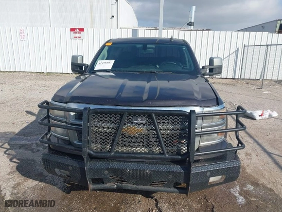 2015 Chevrolet Silverado 1500 LT with VIN 3GCUKREC1FG527522, listed as a IAAI auction lot 41498803 with NaN miles. Bid and sale history available at carsss.com. Image 12.