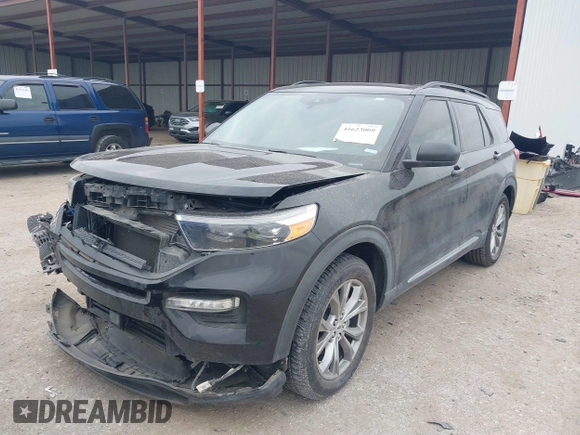 2020 Ford Explorer XLT with VIN 1FMSK7DH9LGC27951, listed as a IAAI auction lot 41623009 with 93,918 mi miles. Bid and sale history available at carsss.com. Image 17.