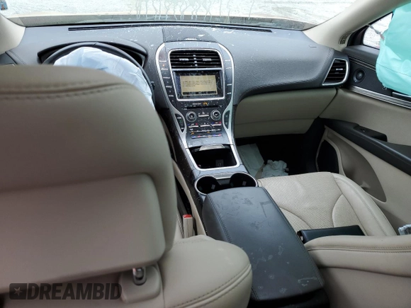 2019 Lincoln Nautilus Reserve z VIN 2LMPJ6L9XKBL57034, wystawiony jako Copart lot #51652415 z przebiegiem 51 302 mil mil oraz Szkoda całkowita • Salvage title. Historia ofert i sprzedaży dostępna na DreamBid. Obrazek 8.