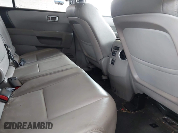 2015 Honda Pilot EX-L with VIN 5FNYF4H50FB030652, listed as a IAAI auction lot 41937401 with 91,429 mi miles and . Bid and sale history available at carsss.com. Image 8.