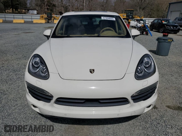 2012 Porsche Cayenne S Hybrid z VIN WP1AE2A27CLA90198, wystawiony jako Copart lot #47354655 z przebiegiem 119 312 mil mil oraz Tytuł czysty. Historia ofert i sprzedaży dostępna na DreamBid. Obrazek 5.