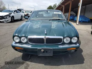 2000 Jaguar XJ with VIN SAJDA14C8YLF15934, listed as a Copart auction lot 54345875 with 78,840 mi miles and Non Repairable. Bid and sale history available at DreamBid. Image 5.