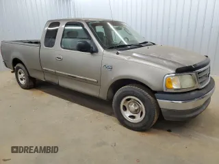 2003 Ford F-150 XL with VIN 1FTRX17L43NB70023, listed as a Copart auction lot 42103605 with 373,478 mi miles and Clean Title. Bid and sale history available at carsss.com. Image 4.