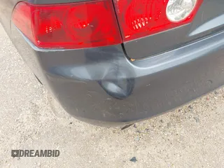 2005 Acura TSX с VIN JH4CL96985C029894, выставлен на аукционе IAAI как лот 42252964 с пробегом 227 089 миль миль и . История ставок и продаж доступна на DreamBid. Изображение 13.