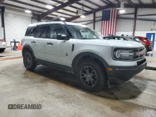 2022 Ford Bronco Sport Big Bend z VIN 3FMCR9B62NRE31886, wystawiony jako Copart lot #58951305 z przebiegiem 25 324 mil mil oraz Szkoda całkowita • Salvage title. Historia ofert i sprzedaży dostępna na DreamBid. Obrazek 4.
