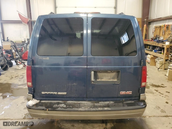 2005 GMC Safari Passenger with VIN 1GKEL19X85B502046, listed as a Copart auction lot 85853484 with 247,503 mi miles and Salvage Title. Bid and sale history available at carsss.com. Image 6.