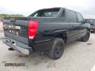 2004 Chevrolet Avalanche with VIN 3GNEC12T44G338651, listed as a IAAI auction lot 42148146 with 213,184 mi miles and . Bid and sale history available at DreamBid. Image 4.
