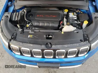 2022 Jeep Compass Limited with VIN 3C4NJDCB6NT105806, listed as a Copart auction lot 52670825 with 15,417 mi miles and Salvage title. Bid and sale history available at DreamBid. Image 13.