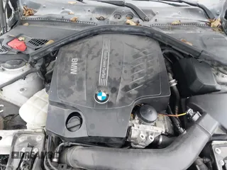 2015 BMW 4 Series 435i xDrive z VIN WBA4B3C58FD670236, wystawiony jako IAAI lot #41364258 z przebiegiem 126 362 mil mil oraz . Historia ofert i sprzedaży dostępna na DreamBid. Obrazek 10.