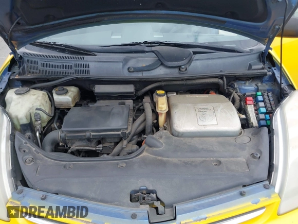 2007 Toyota Prius with VIN JTDKB20UX77613617, listed as a IAAI auction lot 42149858 with 236,137 mi miles. Bid and sale history available at carsss.com. Image 10.