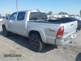 2007 Toyota Tacoma PreRunner with VIN 5TEJU62N77Z431868, listed as a IAAI auction lot 42290897 with 453,395 mi miles and . Bid and sale history available at DreamBid. Image 3.