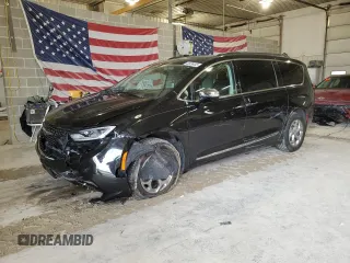 2023 Chrysler Pacifica Limited with VIN 2C4RC3GGXPR503876, listed as a Copart auction lot 45938445 with 12,606 mi miles and Salvage title. Bid and sale history available at DreamBid. Image 1.
