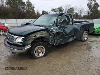 2002 Ford F-150 XL with VIN 1FTRF17W42NB09833, listed as a Copart auction lot 44682545 with 0 mi miles and Salvage Title. Bid and sale history available at carsss.com. Image 1.