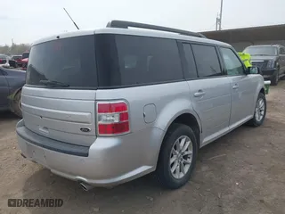 2016 Ford Flex SE with VIN 2FMGK5B85GBA08964, listed as a IAAI auction lot 42062183 with 89,565 mi miles. Bid and sale history available at carsss.com. Image 4.