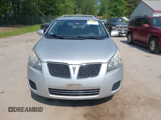 2009 Pontiac Vibe z VIN 5Y2SM67059Z447387, wystawiony jako IAAI lot #42404255 z przebiegiem 181 295 mil mil oraz . Historia ofert i sprzedaży dostępna na DreamBid. Obrazek 13.