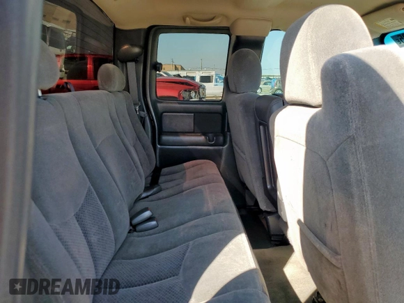 2004 Chevrolet Silverado 1500 Work Truck with VIN 2GCEC19VX41324388, listed as a Copart auction lot 48559795 with 278,874 mi miles and Clean Title. Bid and sale history available at carsss.com. Image 10.