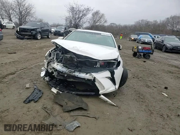 2016 Toyota Camry XLE with VIN 4T1BF1FK2GU174530, listed as a Copart auction lot 43219995 with 125,628 mi miles and Salvage Title. Bid and sale history available at DreamBid. Image 10.