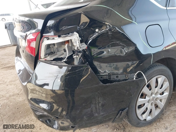 2019 Nissan Sentra S with VIN 3N1AB7AP6KY217342, listed as a IAAI auction lot 41712123 with 107,886 mi miles. Bid and sale history available at carsss.com. Image 6.