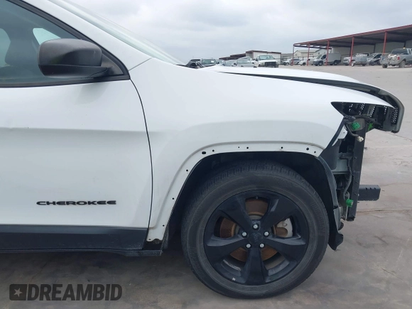2017 Jeep Cherokee Sport with VIN 1C4PJLAB4HW619593, listed as a IAAI auction lot 42177037 with 113,674 mi miles and . Bid and sale history available at DreamBid. Image 18.
