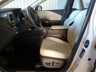 2024 Lexus RX with VIN 2T2BAMCA1RC049921, listed as a Copart auction lot 82031464 with 10,936 mi miles and Salvage Title. Bid and sale history available at carsss.com. Image 7.