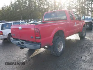 2001 Ford Super Duty F-250 XL with VIN 3FTNX21F91MA10993, listed as a IAAI auction lot 41701481 with 267,816 mi miles. Bid and sale history available at carsss.com. Image 4.