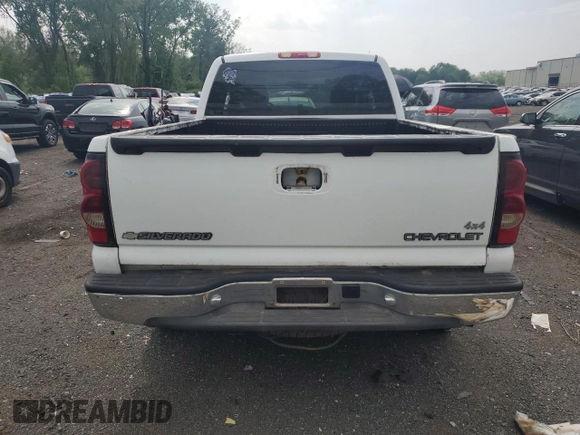 2005 Chevrolet Silverado 1500 Z71 z VIN 1GCEK19B45E330485, wystawiony jako Copart lot #59573585 z przebiegiem 163 119 mil mil oraz Szkoda całkowita • Salvage title. Historia ofert i sprzedaży dostępna na DreamBid. Obrazek 6.