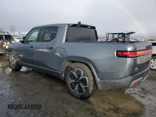 2022 Rivian R1T Adventure z VIN 7FCTGAAA5NN014941, wystawiony jako Copart lot #43771755 z przebiegiem 43 410 mil mil oraz Szkody całkowita. Historia ofert i sprzedaży dostępna na DreamBid. Obrazek 2.