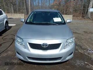2010 Toyota Corolla z VIN JTDBU4EE2AJ068160, wystawiony jako IAAI lot #41780495 z przebiegiem 107 504 mil mil oraz . Historia ofert i sprzedaży dostępna na DreamBid. Obrazek 12.