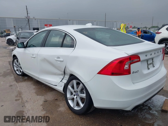 2016 Volvo S60 T5 Drive-E Premier with VIN YV126MFK9G2390547, listed as a IAAI auction lot 41908944 with 109,268 mi miles. Bid and sale history available at carsss.com. Image 3.