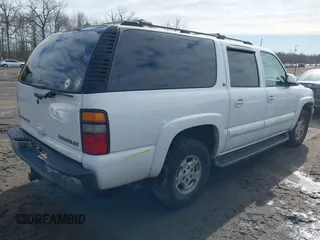 2004 Chevrolet Suburban LT z VIN 1GNFK16T14J103074, wystawiony jako IAAI lot #41501026 z przebiegiem 241 154 mil mil oraz . Historia ofert i sprzedaży dostępna na DreamBid. Obrazek 4.