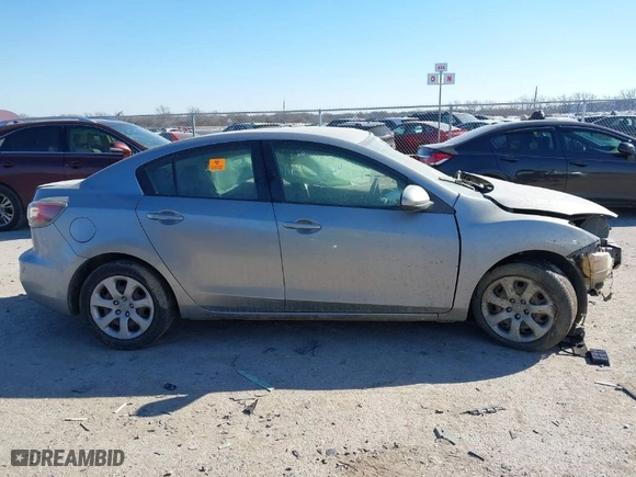 2012 Mazda Mazda3 i Sport with VIN JM1BL1UFXC1523044, listed as a IAAI auction lot 41392529 with NaN miles. Bid and sale history available at carsss.com. Image 14.