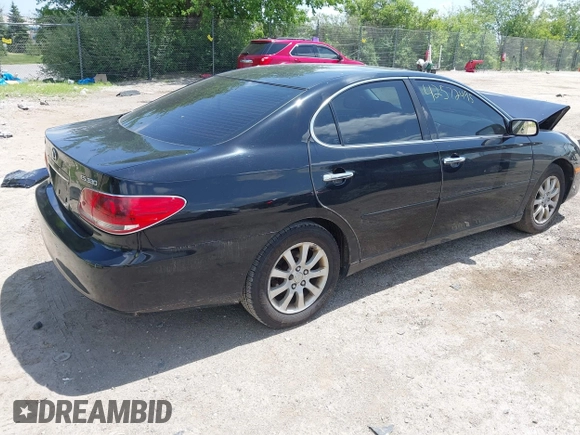 2005 Lexus ES 350 with VIN JTHBA30G555086936, listed as a IAAI auction lot 42572495 with Not provided miles and . Bid and sale history available at DreamBid. Image 4.