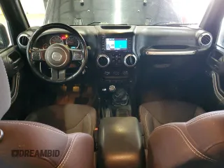 2015 Jeep Wrangler Unlimited Sahara with VIN 1C4BJWEG3FL614305, listed as a Copart auction lot 53685545 with 152,295 mi miles and Clean Title. Bid and sale history available at carsss.com. Image 8.