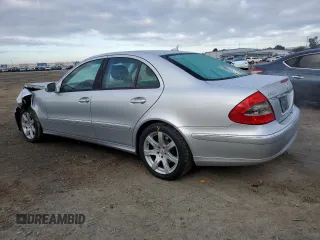 2007 Mercedes-Benz E 350 z VIN WDBUF56X47A983043, wystawiony jako Copart lot #42838625 z przebiegiem 127 591 mil mil oraz Szkoda całkowita • Salvage title. Historia ofert i sprzedaży dostępna na DreamBid. Obrazek 2.