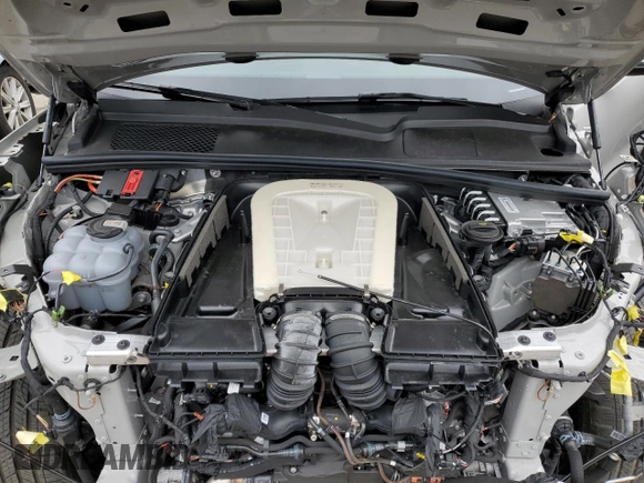 2024 Porsche Cayenne S with VIN WP1AL2AY3RDA34658, listed as a Copart auction lot 49486945 with 5,129 mi miles and Salvage title. Bid and sale history available at DreamBid. Image 12.