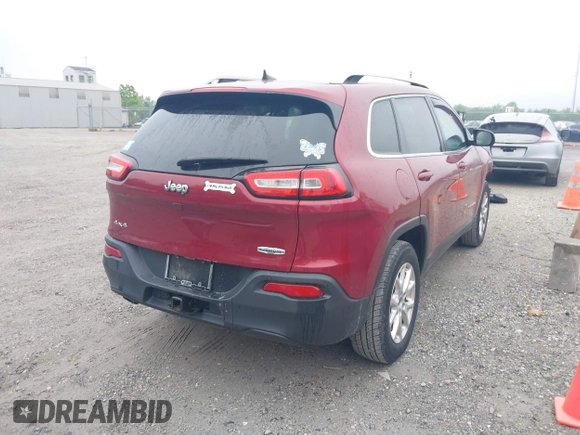 2016 Jeep Cherokee Latitude z VIN 1C4PJMCB4GW206011, wystawiony jako IAAI lot #42354190 z przebiegiem 123 474 mil mil oraz . Historia ofert i sprzedaży dostępna na DreamBid. Obrazek 4.