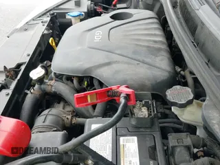 2013 Hyundai Veloster w/Black Int z VIN KMHTC6AD3DU087749, wystawiony jako IAAI lot #42409514 z przebiegiem 132 770 mil mil oraz . Historia ofert i sprzedaży dostępna na DreamBid. Obrazek 14.